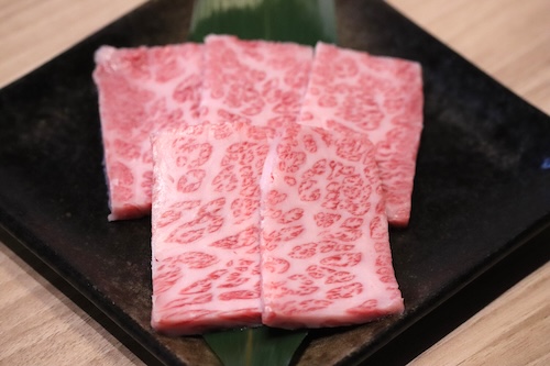 特上カルビ